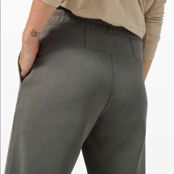Lululemon Soft Ambitions High Rise Jogger
Grey Sage - Picture 4 of 4